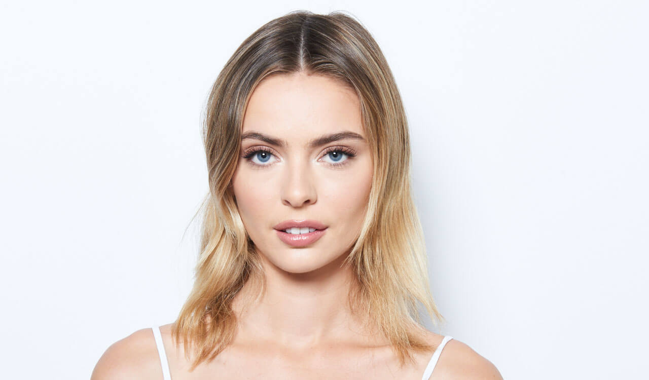 Flash blonde hair color technique model before