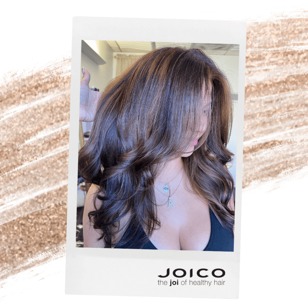 brunette woman with highlights